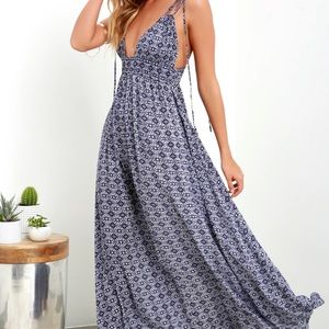 Lulu’s navy blue floral maxi dress